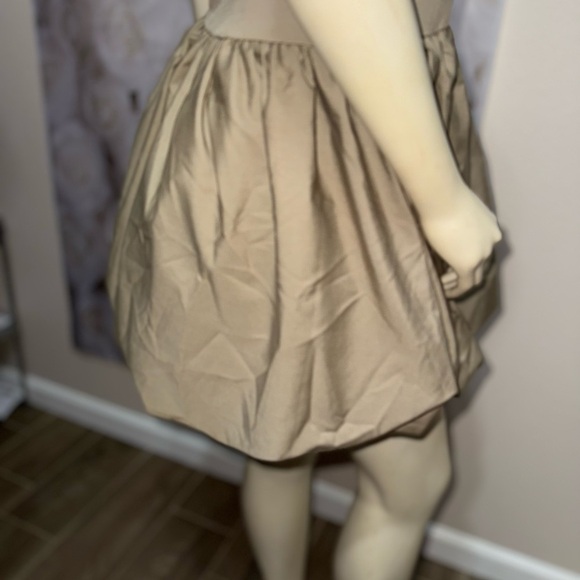 Sleeveless Double Scoop Neck  Bubble Skirt Dress In Olive Green Size L NWT - Picture 11 of 12